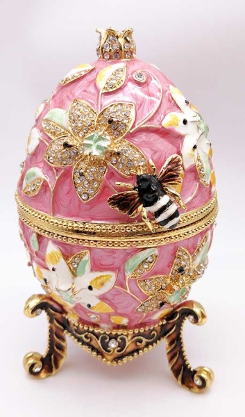 Яйцо под Фаберже "С пчелой" розовое 16 см. арт. 7645654 
